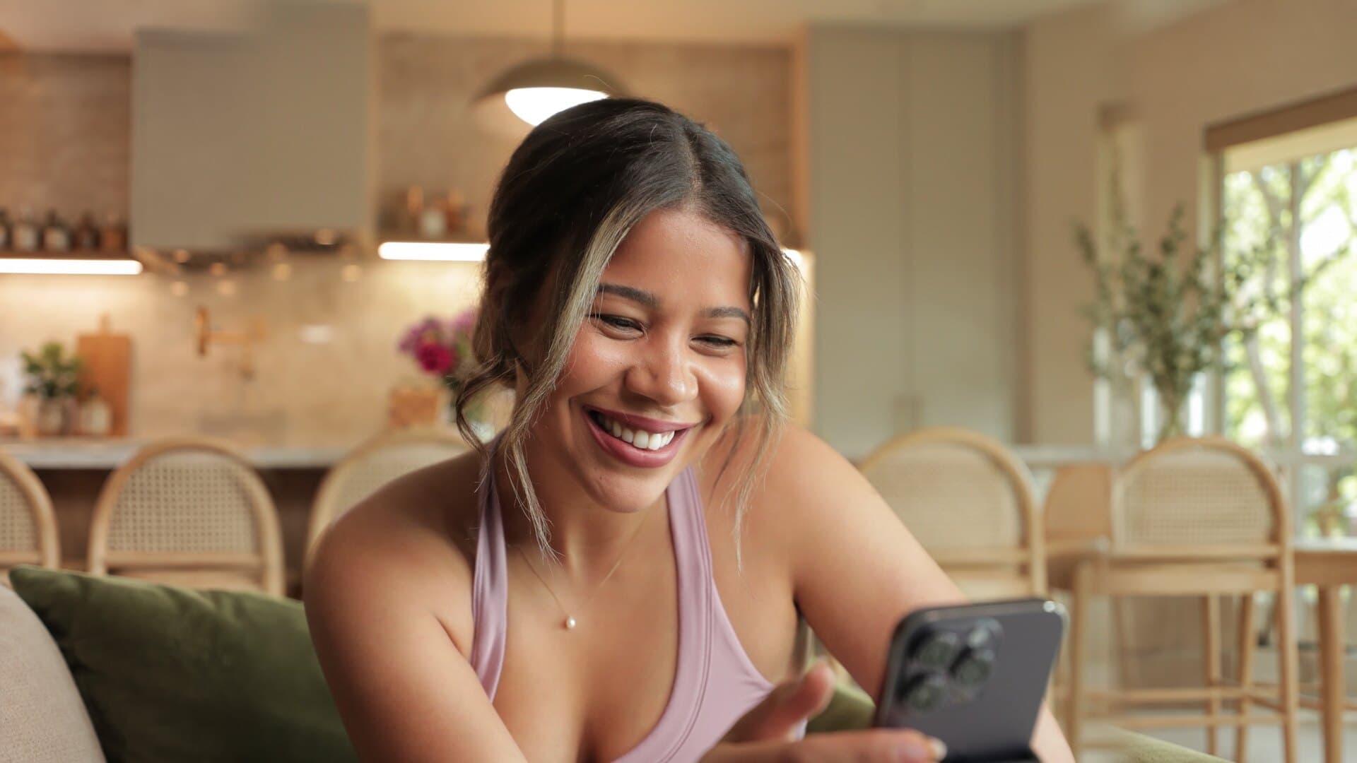 Thumbnail of Johanna Devries' growwithjo: 9.24M Subscribers, 13,000 Members, and a Price That Doubled Since 2022